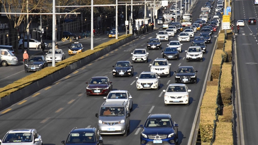 呼和浩特市六举措严查隐患车辆确保道路交通安全