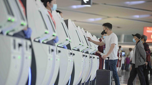 呼和浩特机场打造休闲景观区提升旅客候机体验