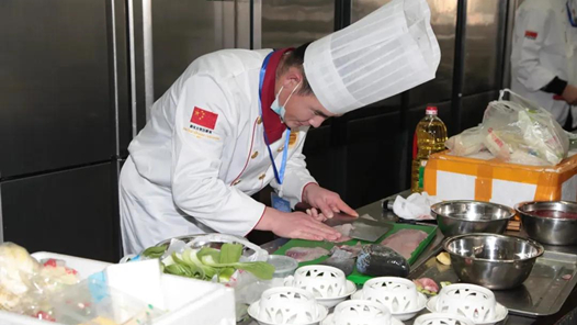 内蒙古自治区餐饮业职工职业技能比赛开赛