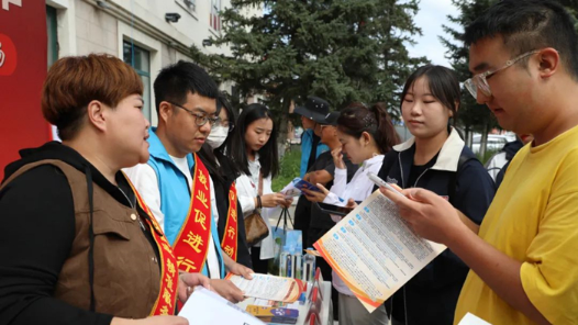 内蒙古鄂温克族自治旗：工会驿站搭建就业“暖心桥”