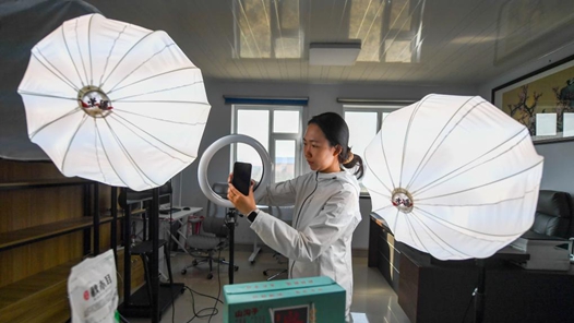 内蒙古呼和浩特市玉泉区总工会举办线上直播招聘会