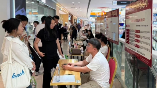 商圈、校园、街区全覆盖 内蒙古赤峰市红山区总工会“三线联动”送岗上门