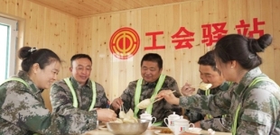 呼伦贝尔农垦集团移动工会驿站暖心护航一线职工