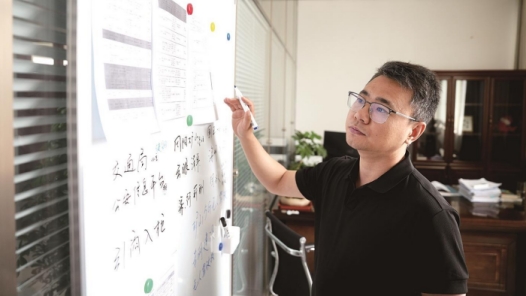 史凌：数字通信路上的笃行匠人