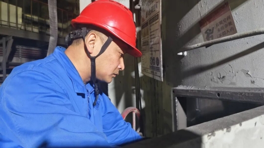 张磊：炉前二十载 匠心铸担当