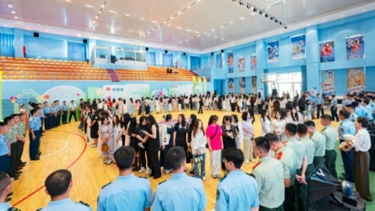 内蒙古呼和浩特市总工会联动多部门走进军营 为军地青年牵线搭桥